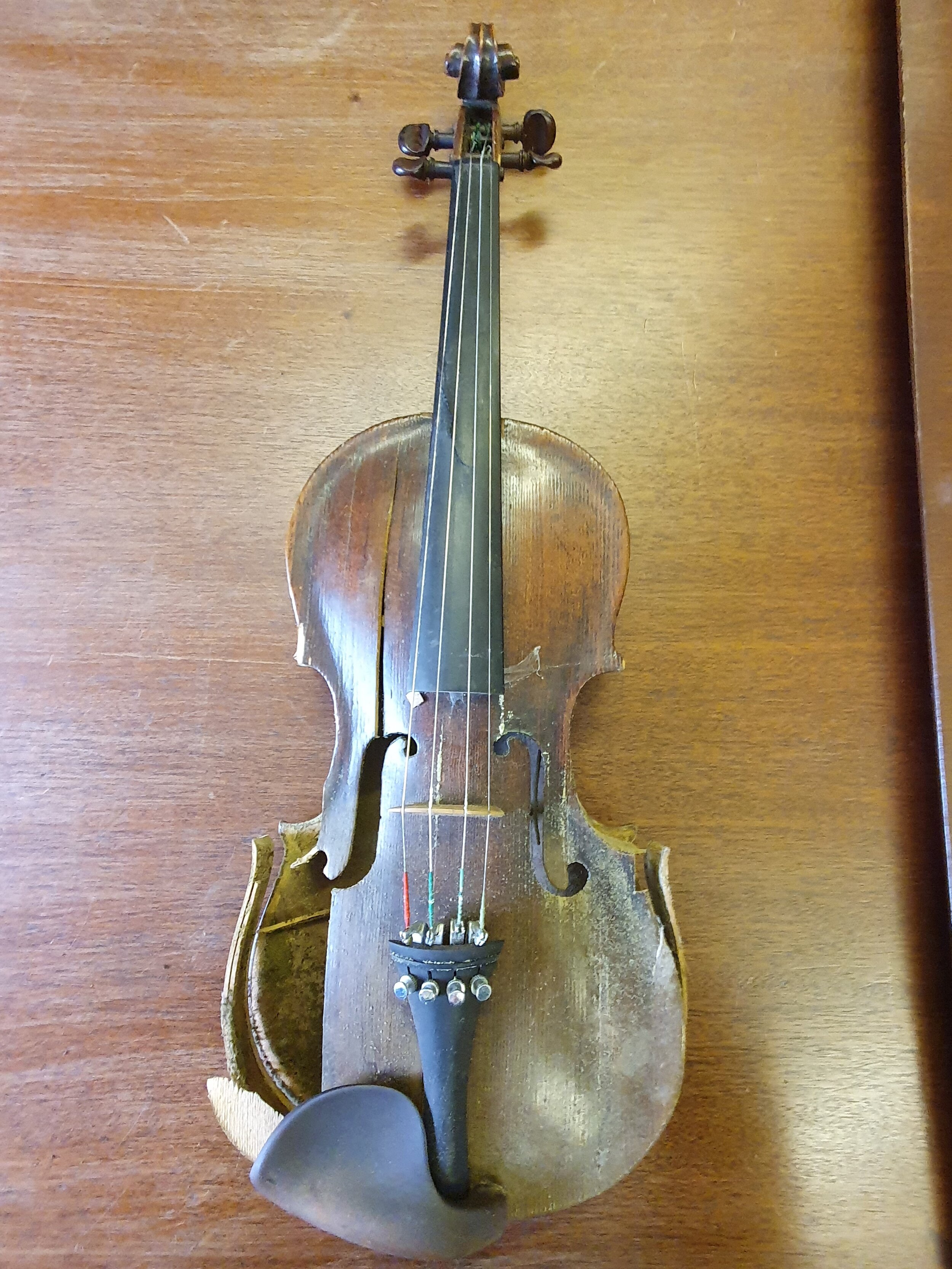 Smashed Violin (1).jpg